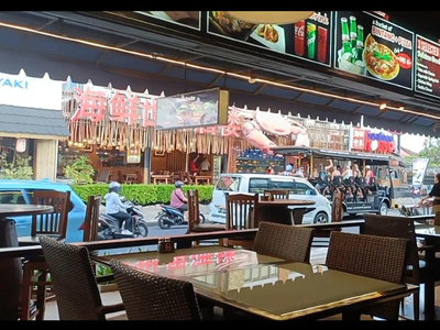 Kartika Plaza Street
